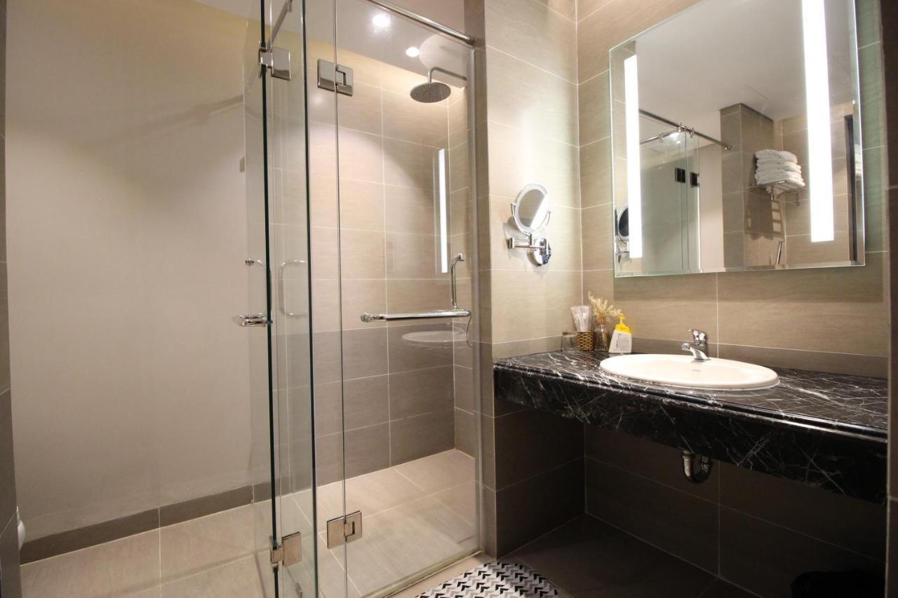 Luxury Neo-Classic Condo Da Nang Bagian luar foto
