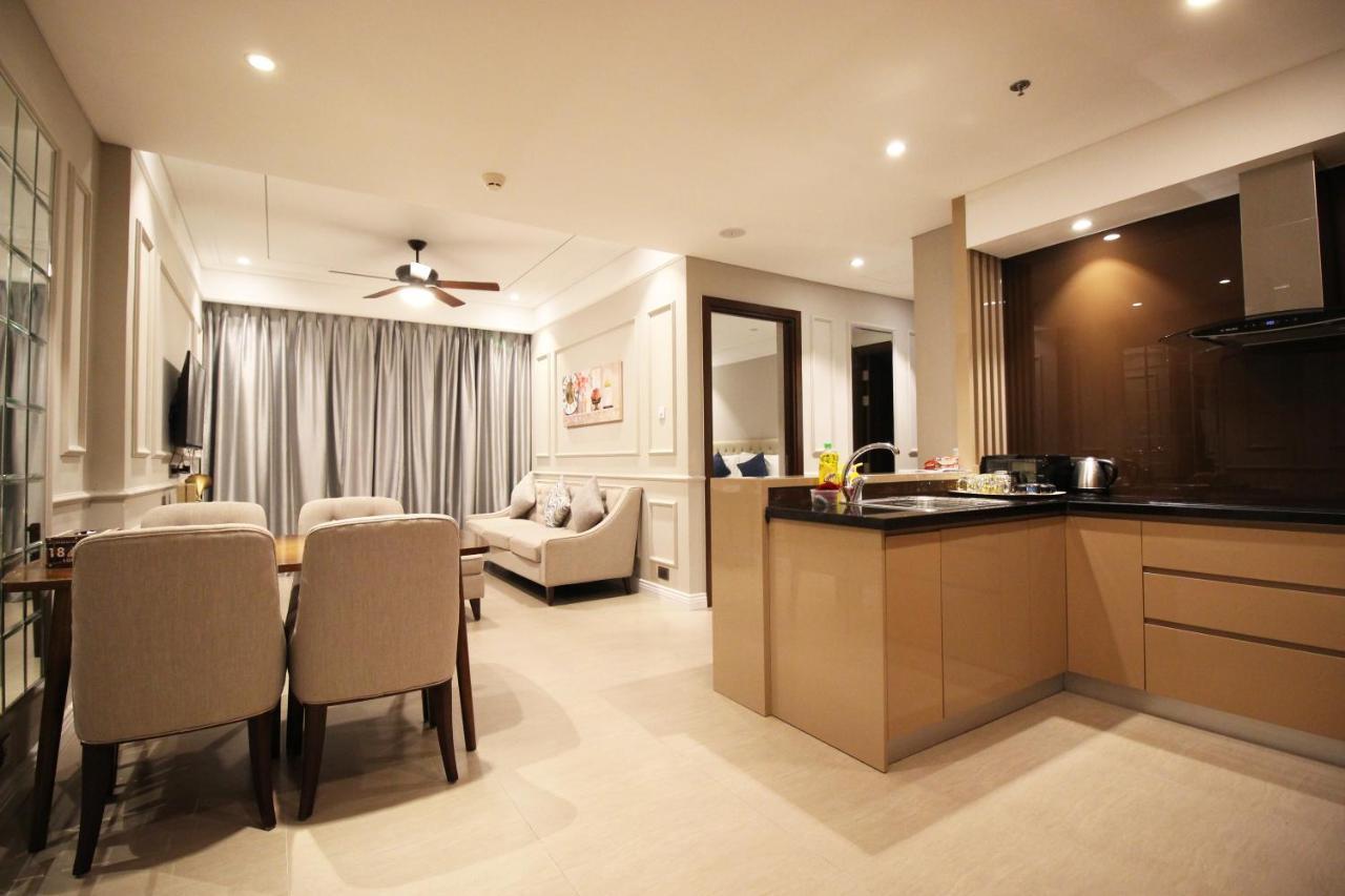 Luxury Neo-Classic Condo Da Nang Bagian luar foto